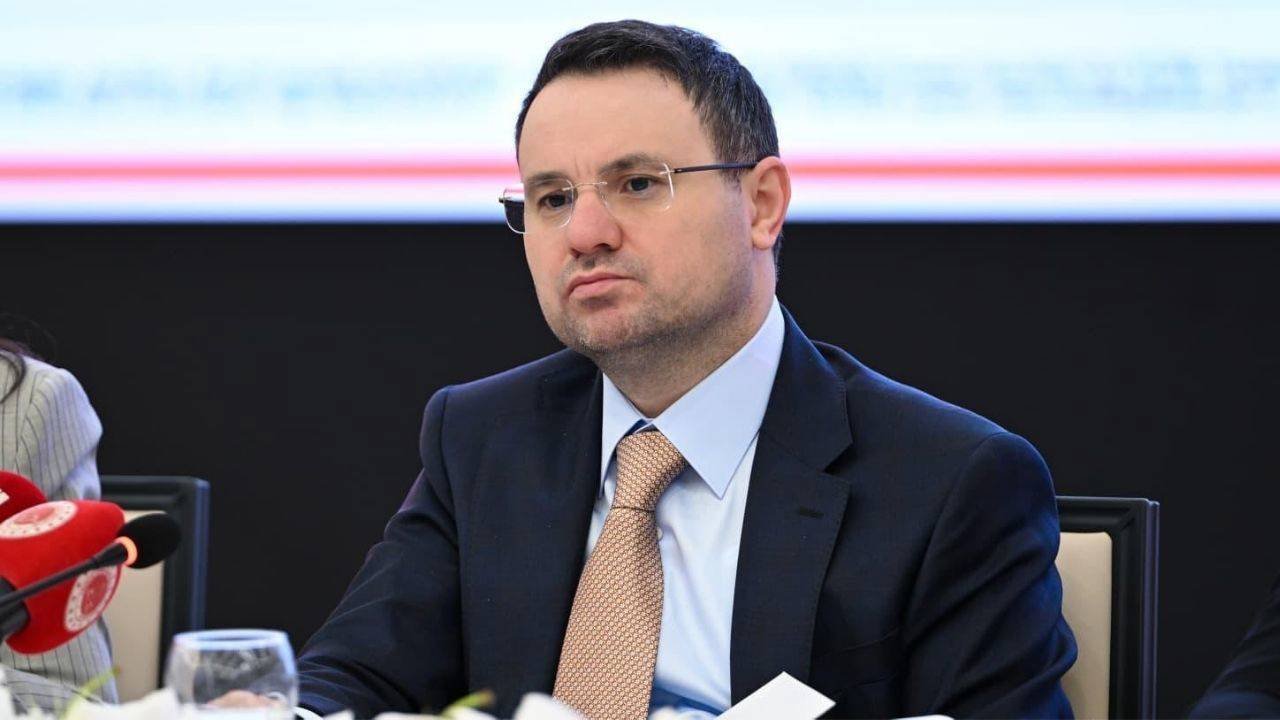 Adalet Bakanı Gürlek Açıkladı: 54 Okulu Hedef Gösteren 67 Kullanıcı Gözaltında!