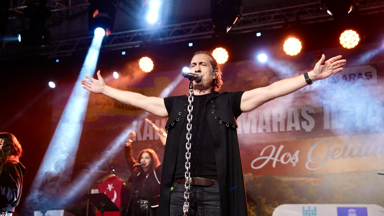 Kahramanmaraş Tanıtım Günleri’nde Zirve: Kıraç Sahne Aldı, Binlerce Kişi Eşlik Etti